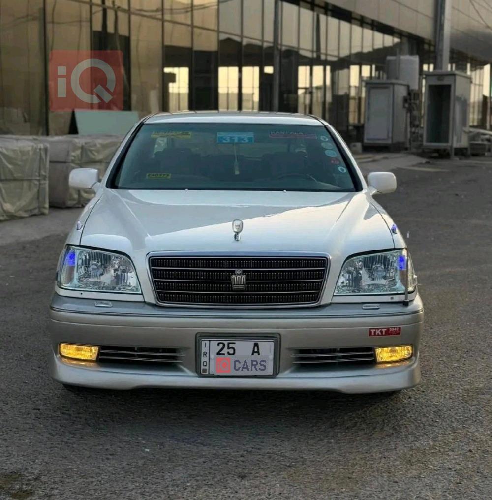 تويوتا كراون